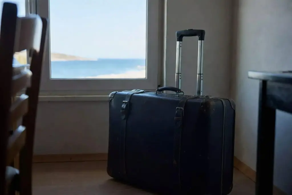 One in Seven EU workers cannot afford a holiday, Eurostat data shows 2 bavul